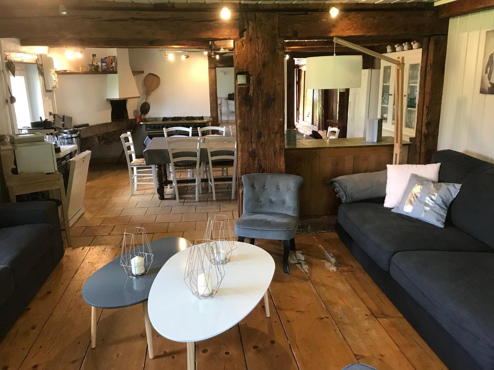 Ferme De Chenezeau - 15 Personnes , 7 Chambres ジェラールメ エクステリア 写真