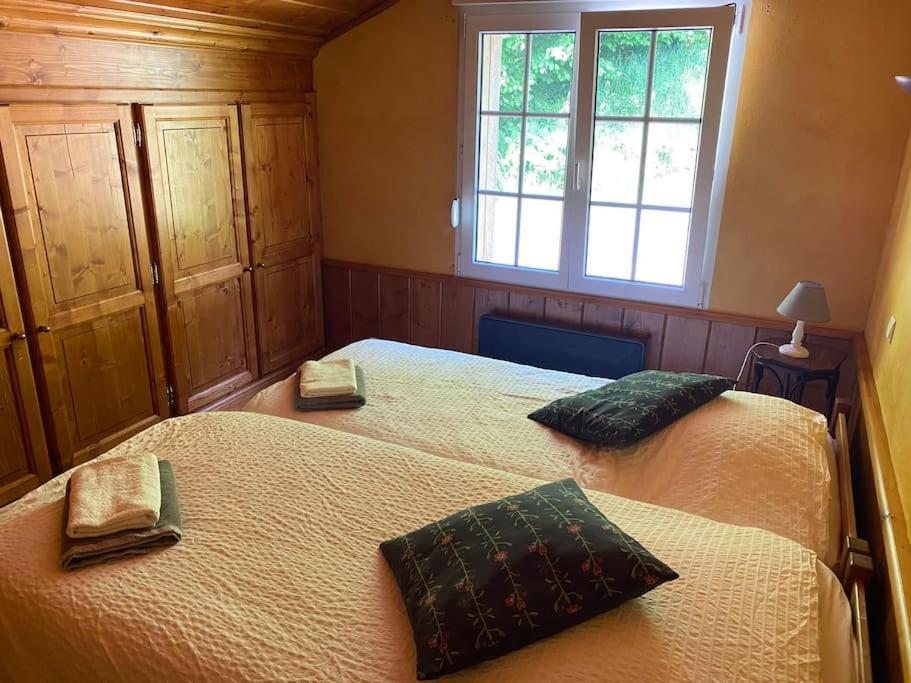Ferme De Chenezeau - 15 Personnes , 7 Chambres ジェラールメ エクステリア 写真